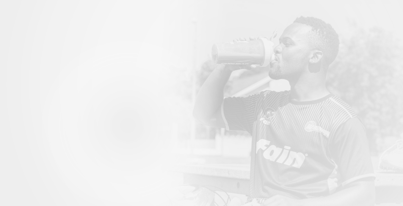 Protein recovery Shake - White Background